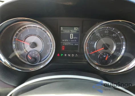 2012 Chrysler Town & Country Touring z USA, uszkodzony, nr VIN 2C4RC1BG8CR305531